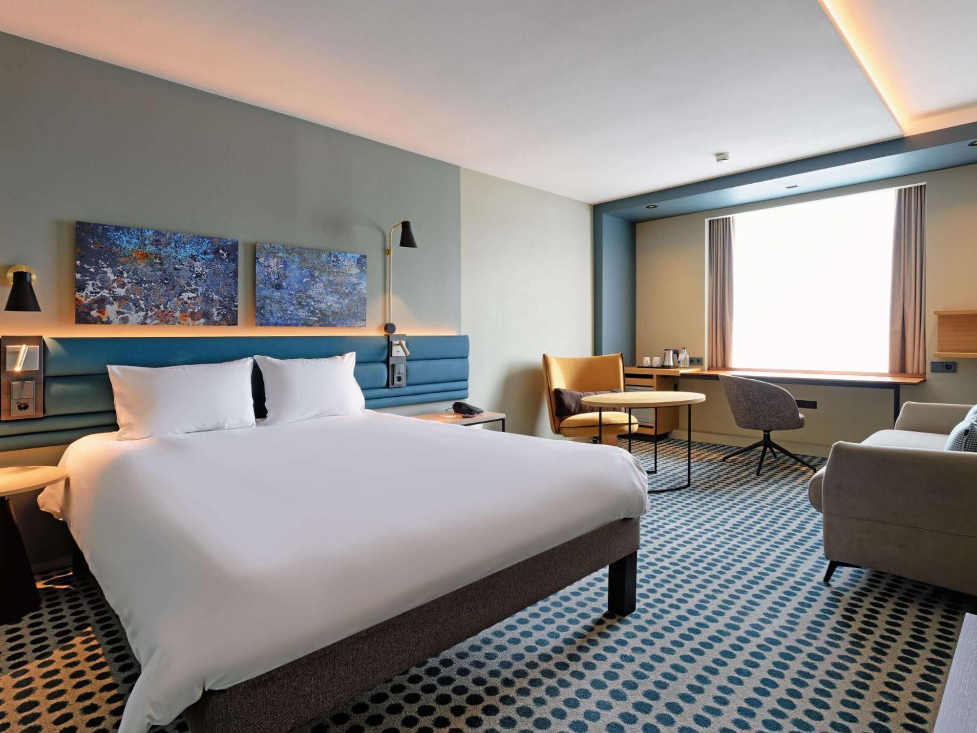 Novotel Luxembourg Kirchberg Ngoại thất bức ảnh